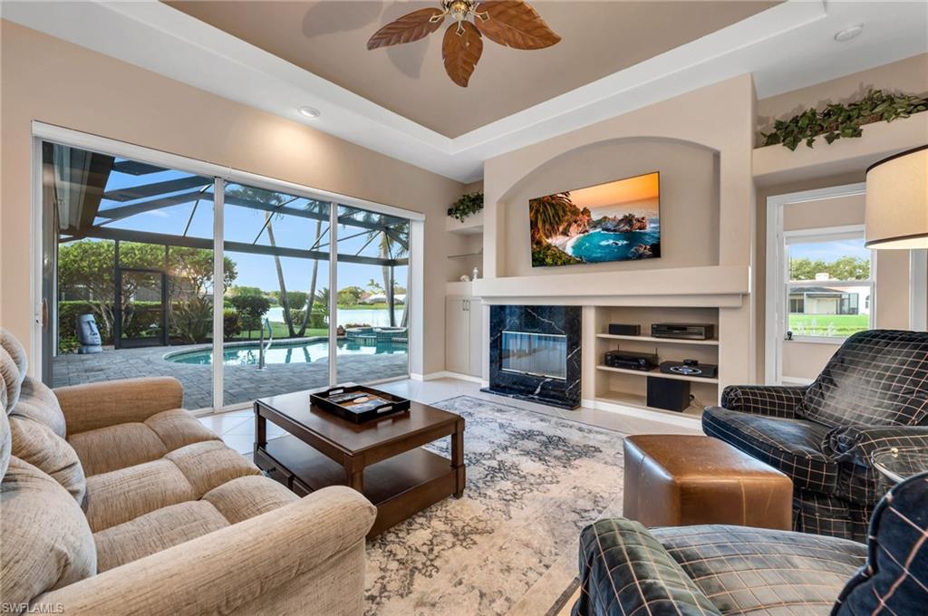 11004 Longshore WAY W