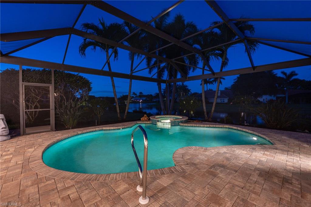 11004 Longshore WAY W