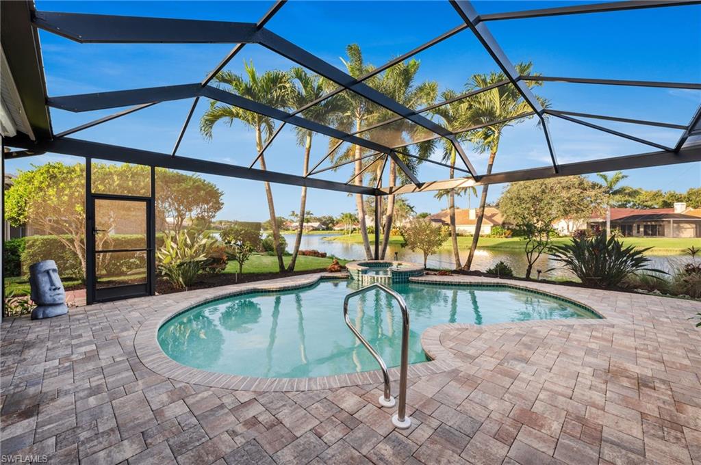 11004 Longshore WAY W