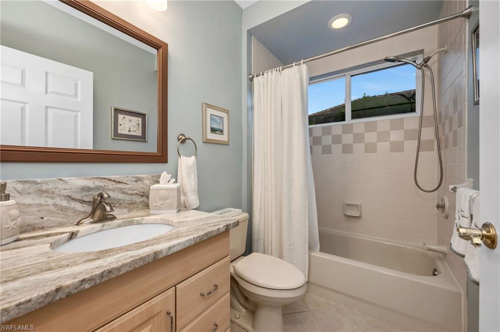 11004 Longshore WAY W