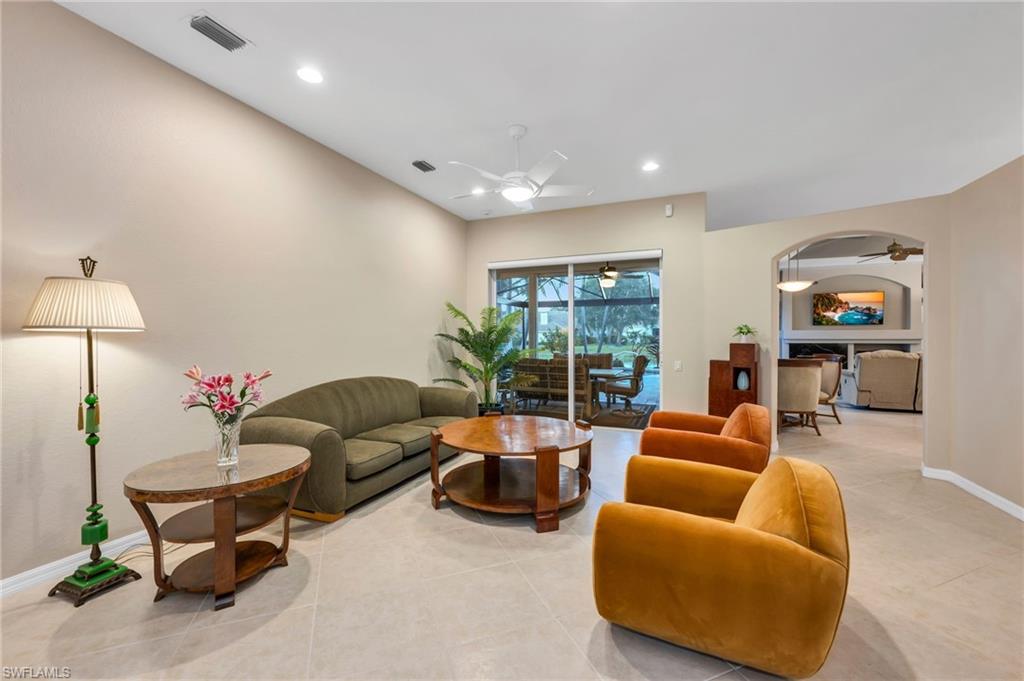 11004 Longshore WAY W