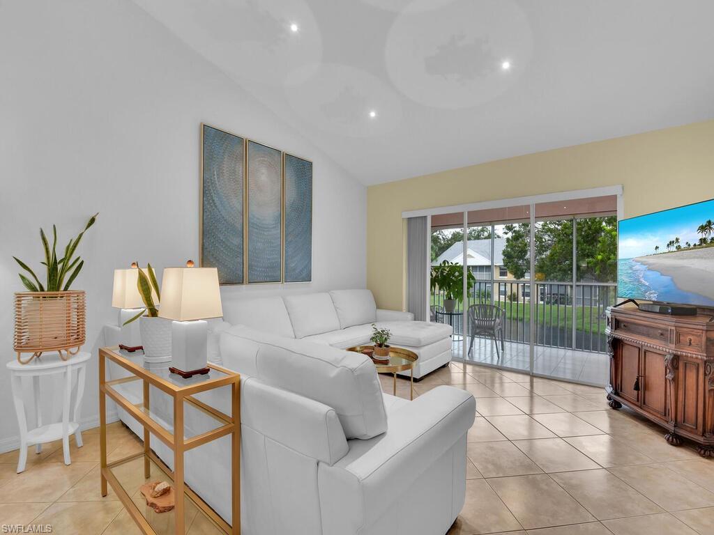 144 Pebble Shores DR # 204 Unit: 9-204