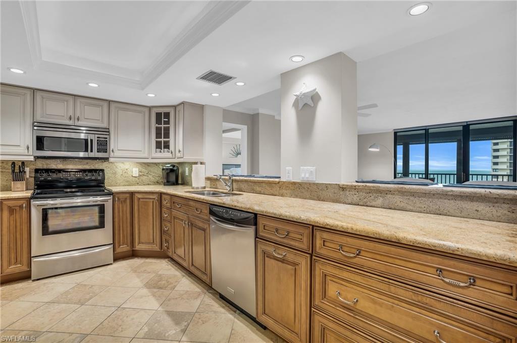 11030 Gulf Shore DR # 704