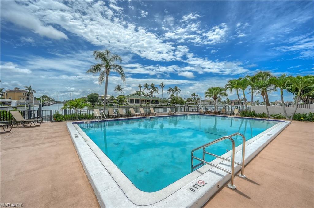 11030 Gulf Shore DR # 704