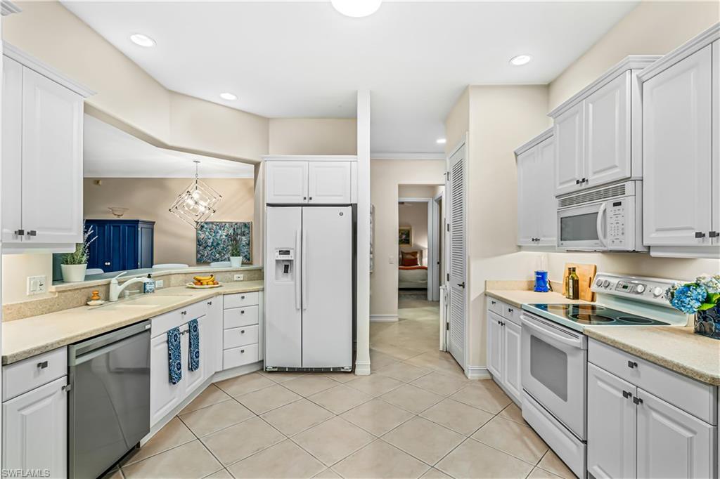 5001 Maxwell CIR # 101 Unit: 8-101