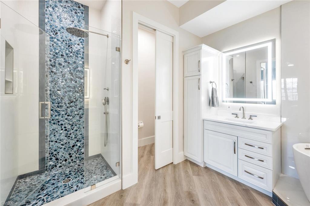 835 Bentwater CIR # 203