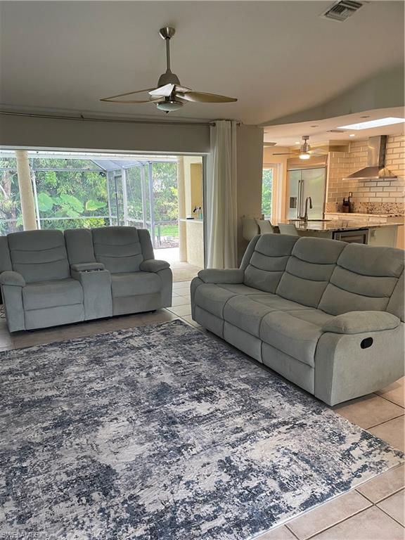 4599 Chippendale DR S