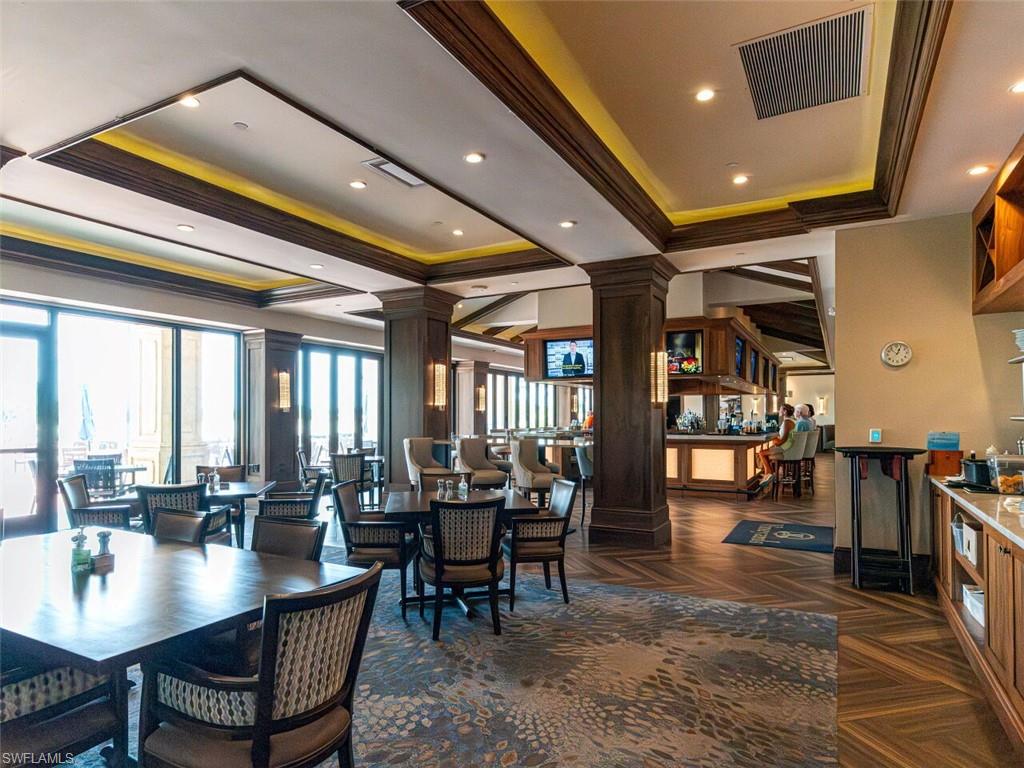 77 Silver Oaks CIR # 104 Unit: 8-104