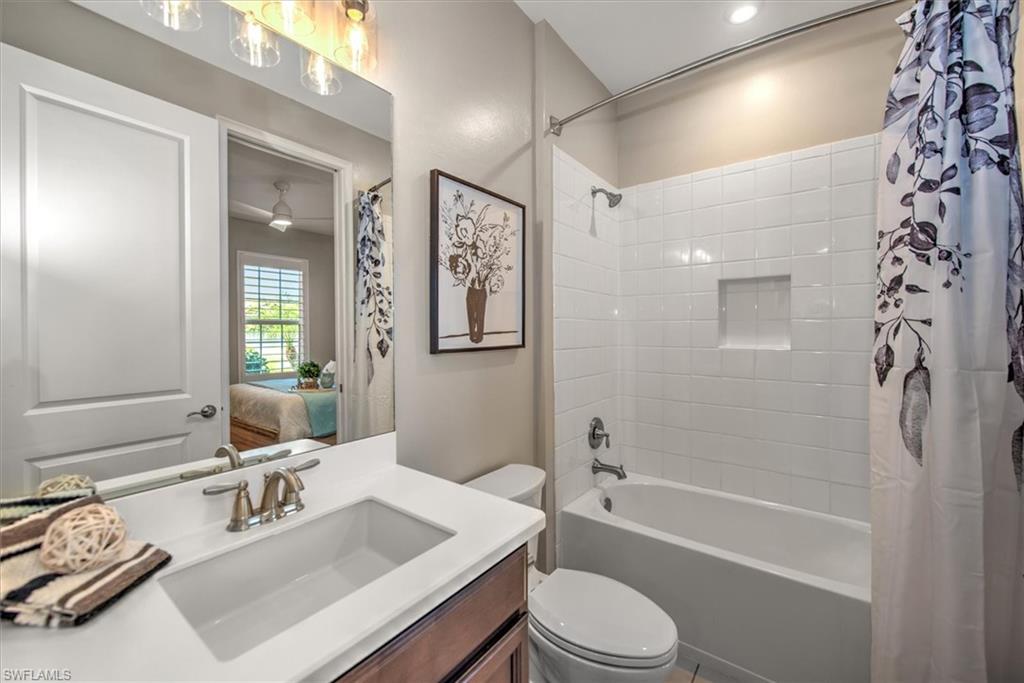 8075 Calle Canovas ST