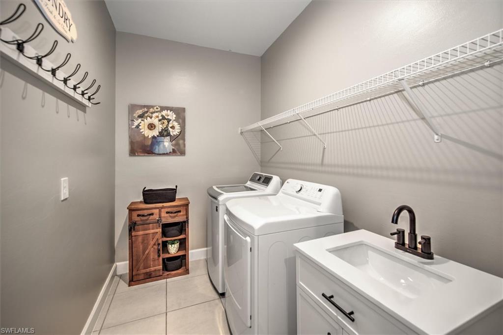 8075 Calle Canovas ST