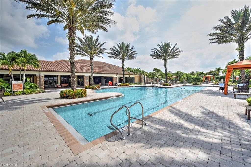 8075 Calle Canovas ST