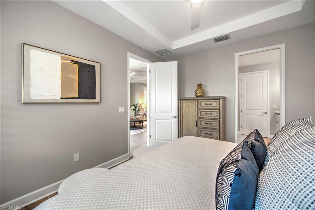 8075 Calle Canovas ST