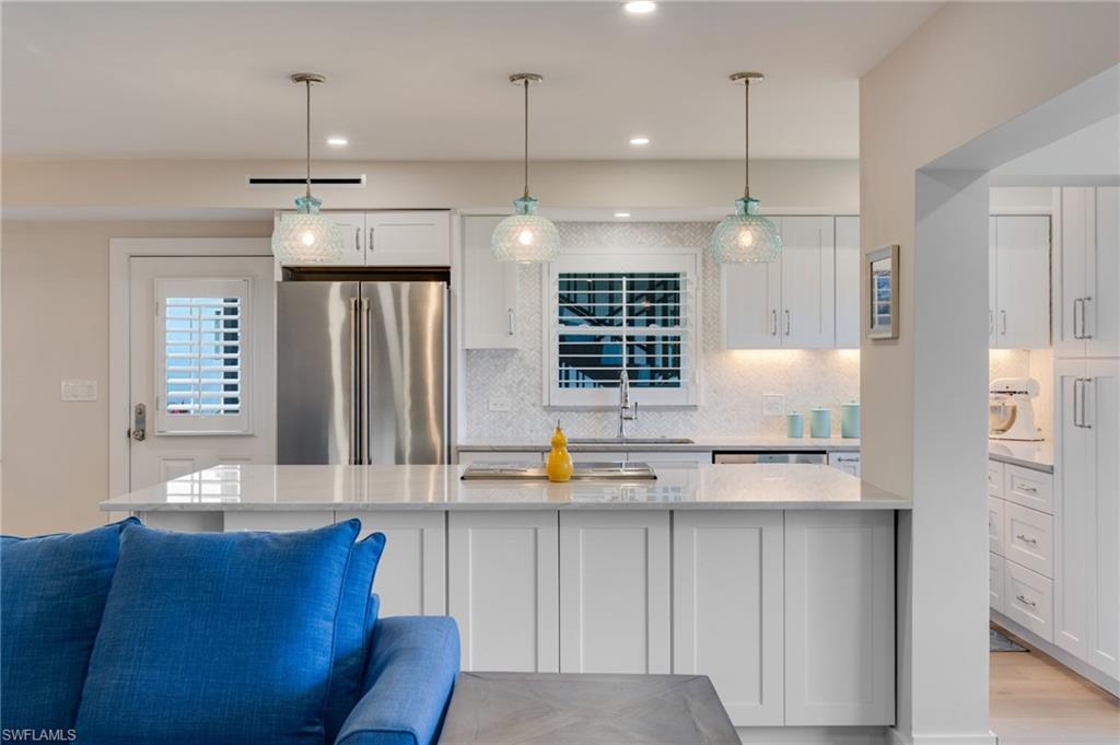 3400 Gulf Shore BLVD N # B2