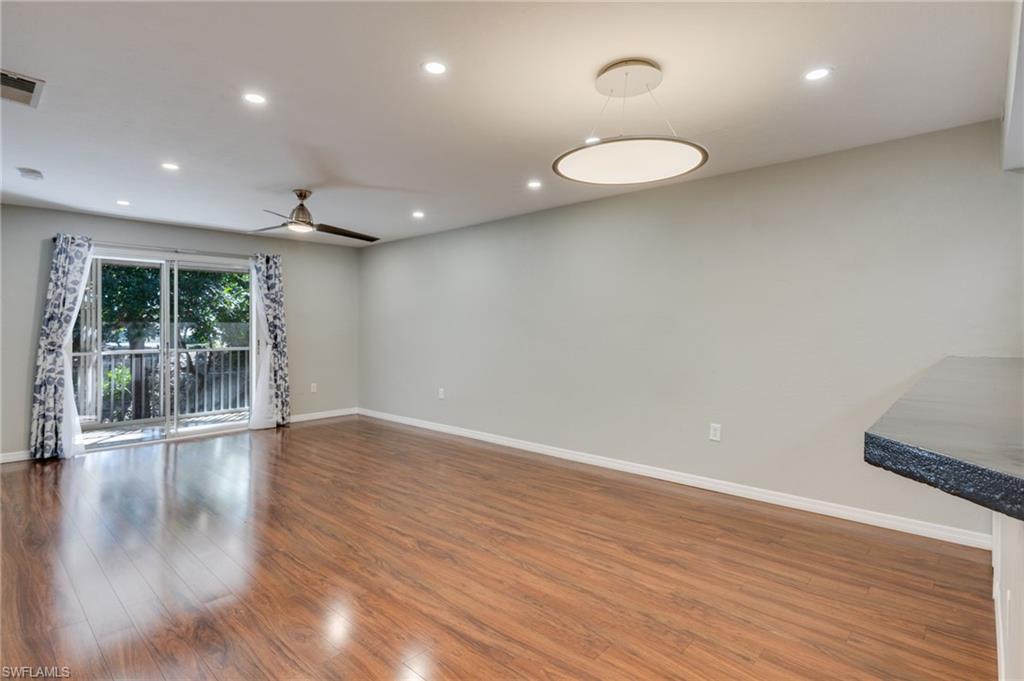 2370 Naples Trace CIR Unit: 3