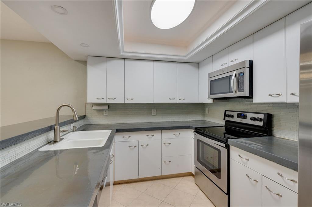 2370 Naples Trace CIR Unit: 3