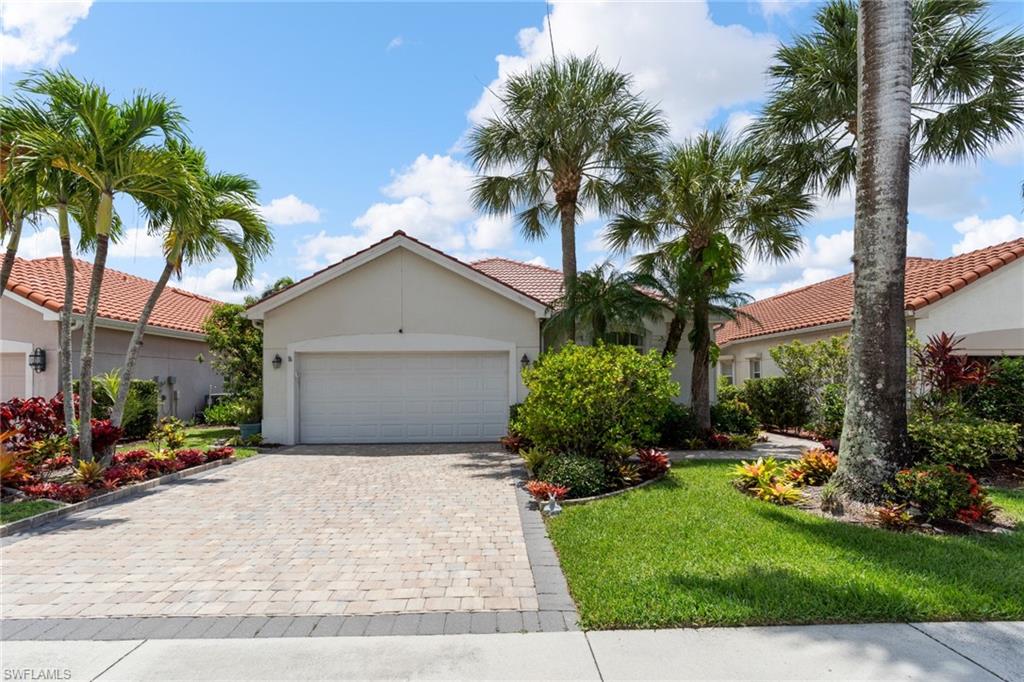 360 Pindo Palm DR
