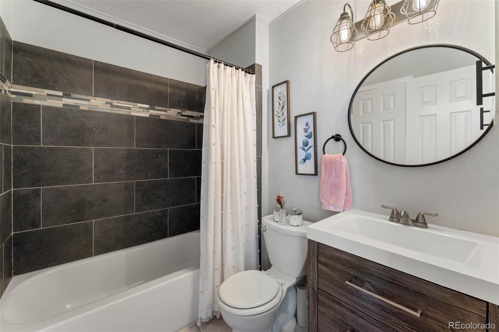 866 S Reed Court Unit: D