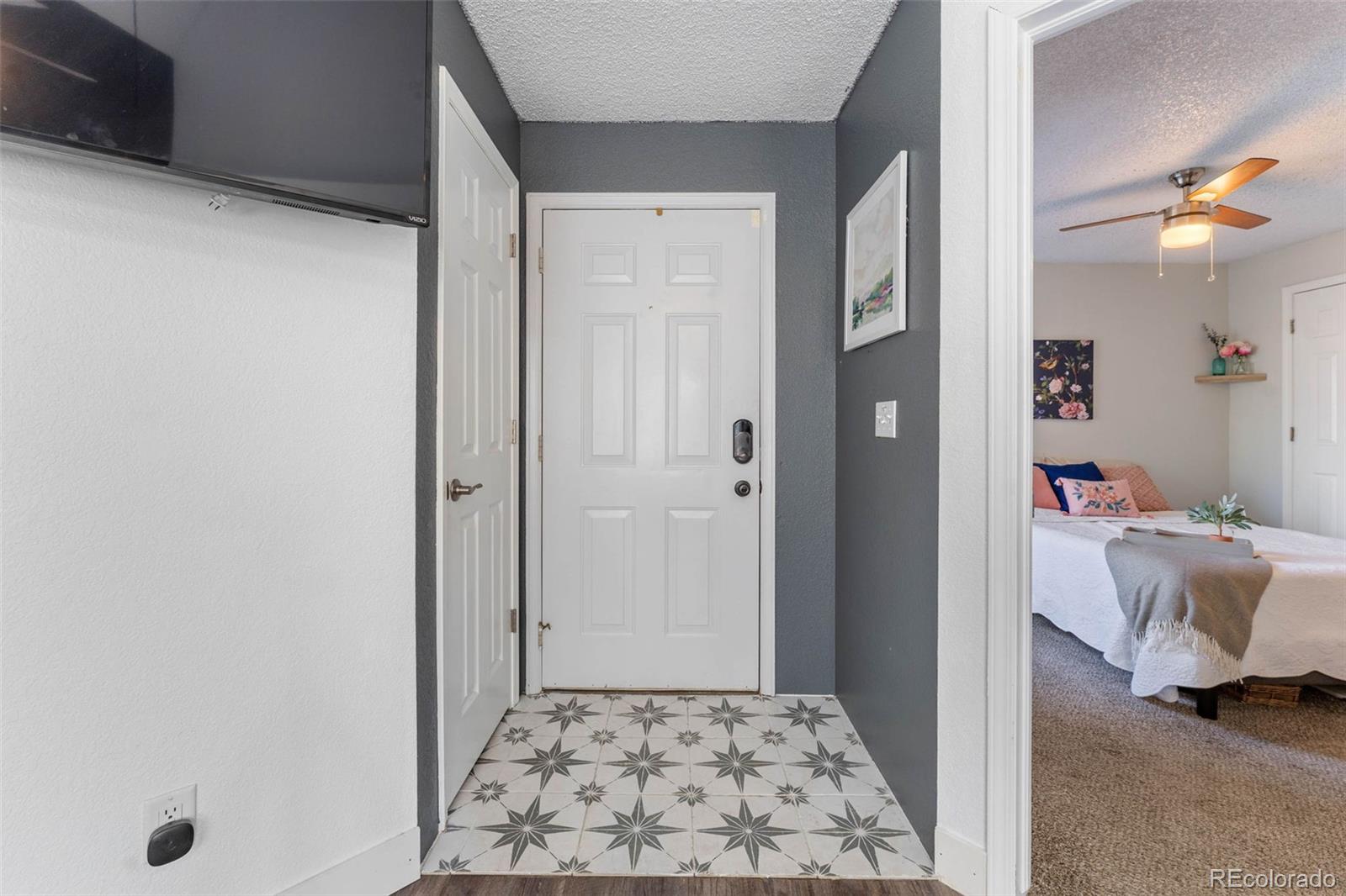 866 S Reed Court Unit: D