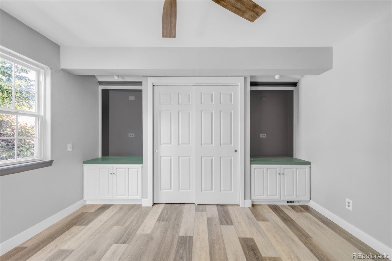 1569 S Syracuse Street