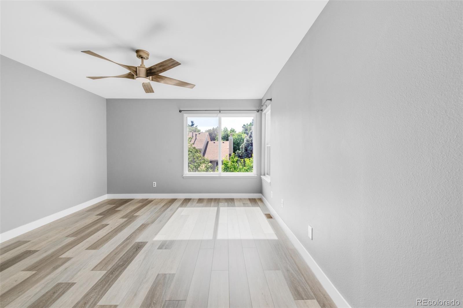 1569 S Syracuse Street