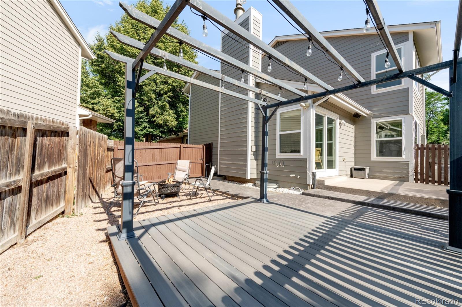 1569 S Syracuse Street