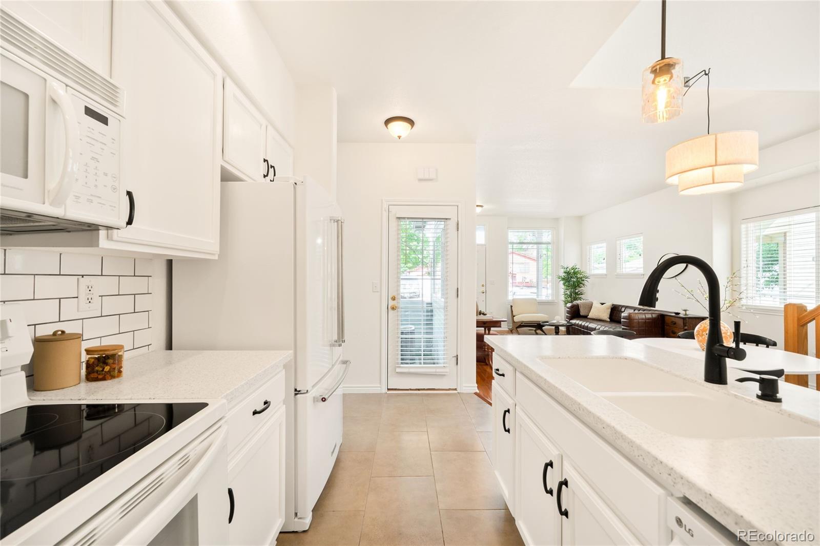 818 S Terry Street Unit: B9