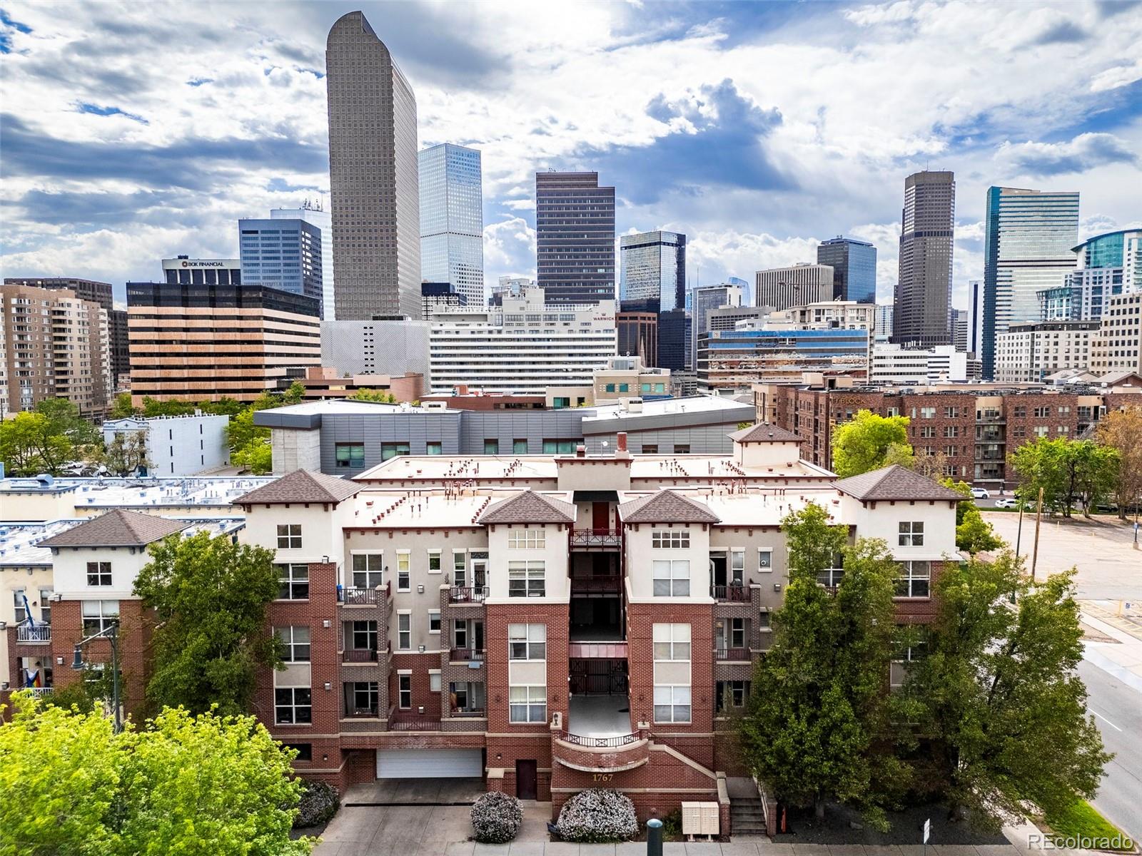 1767 N Pearl Street Unit: 207