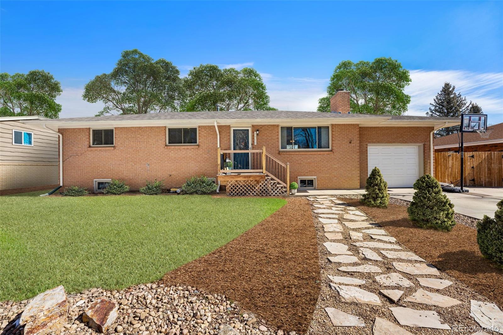 1400 Northwestern Road