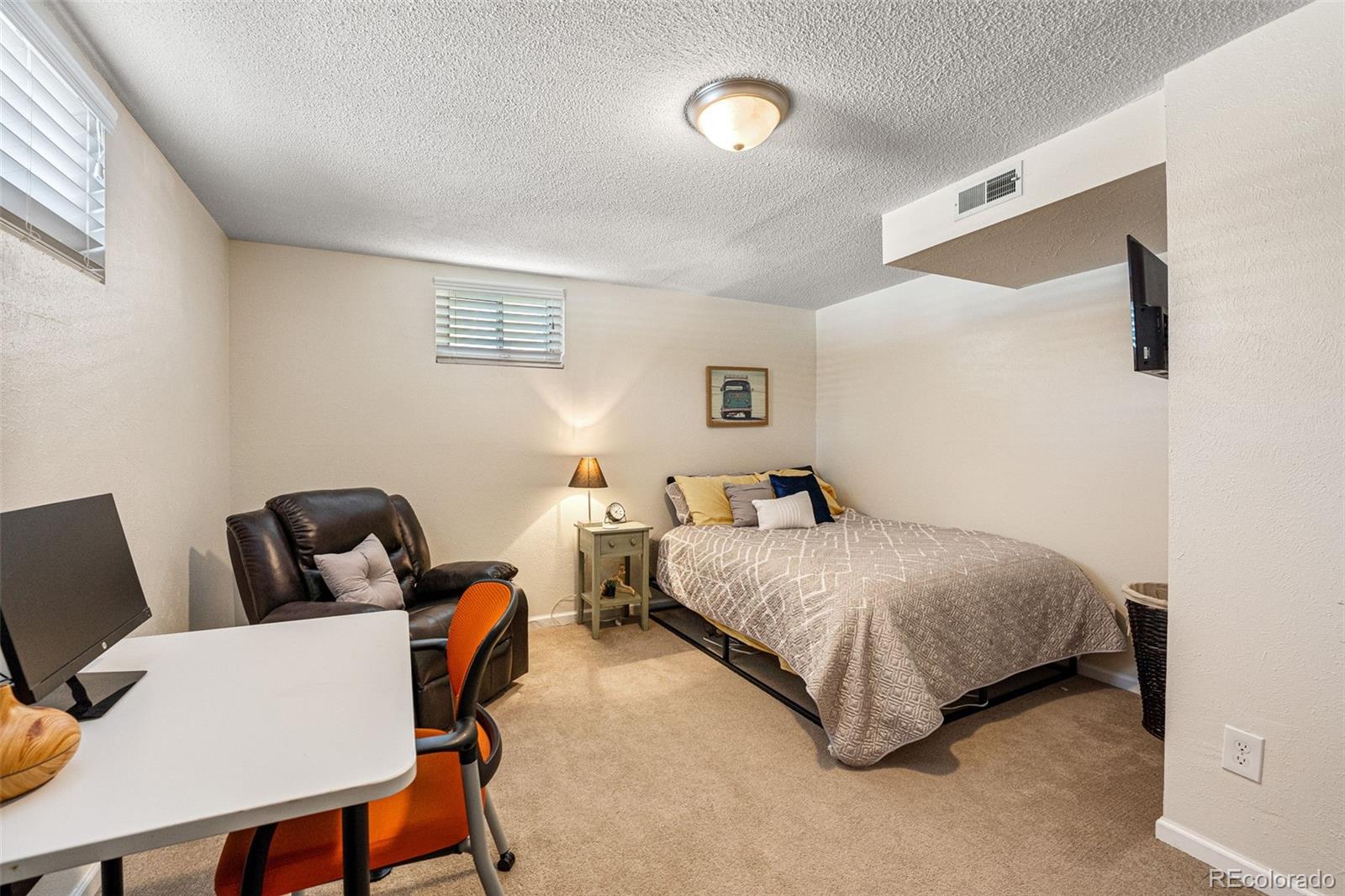 1400 Northwestern Road