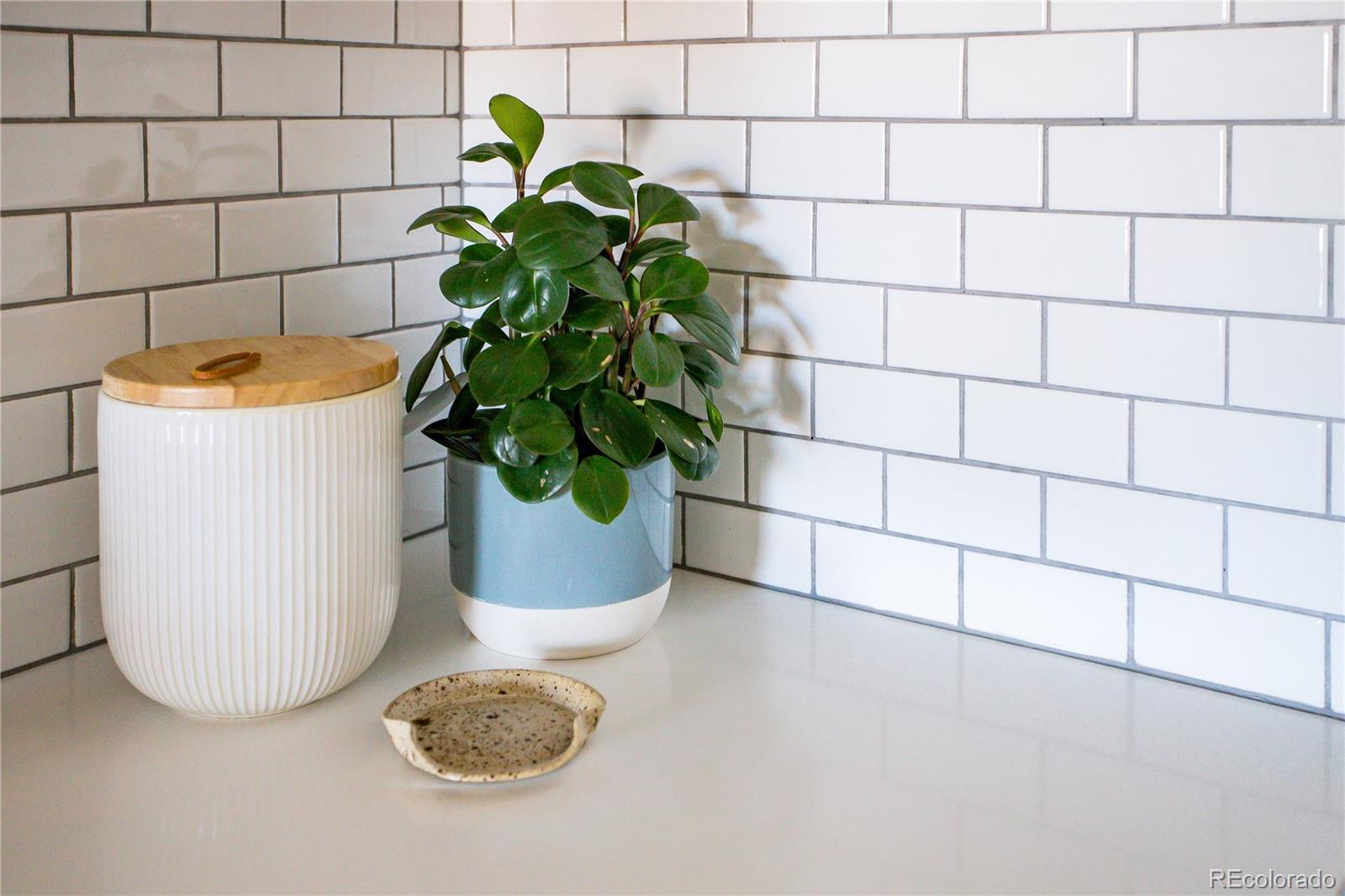 5955 E 10th Avenue Unit: 104