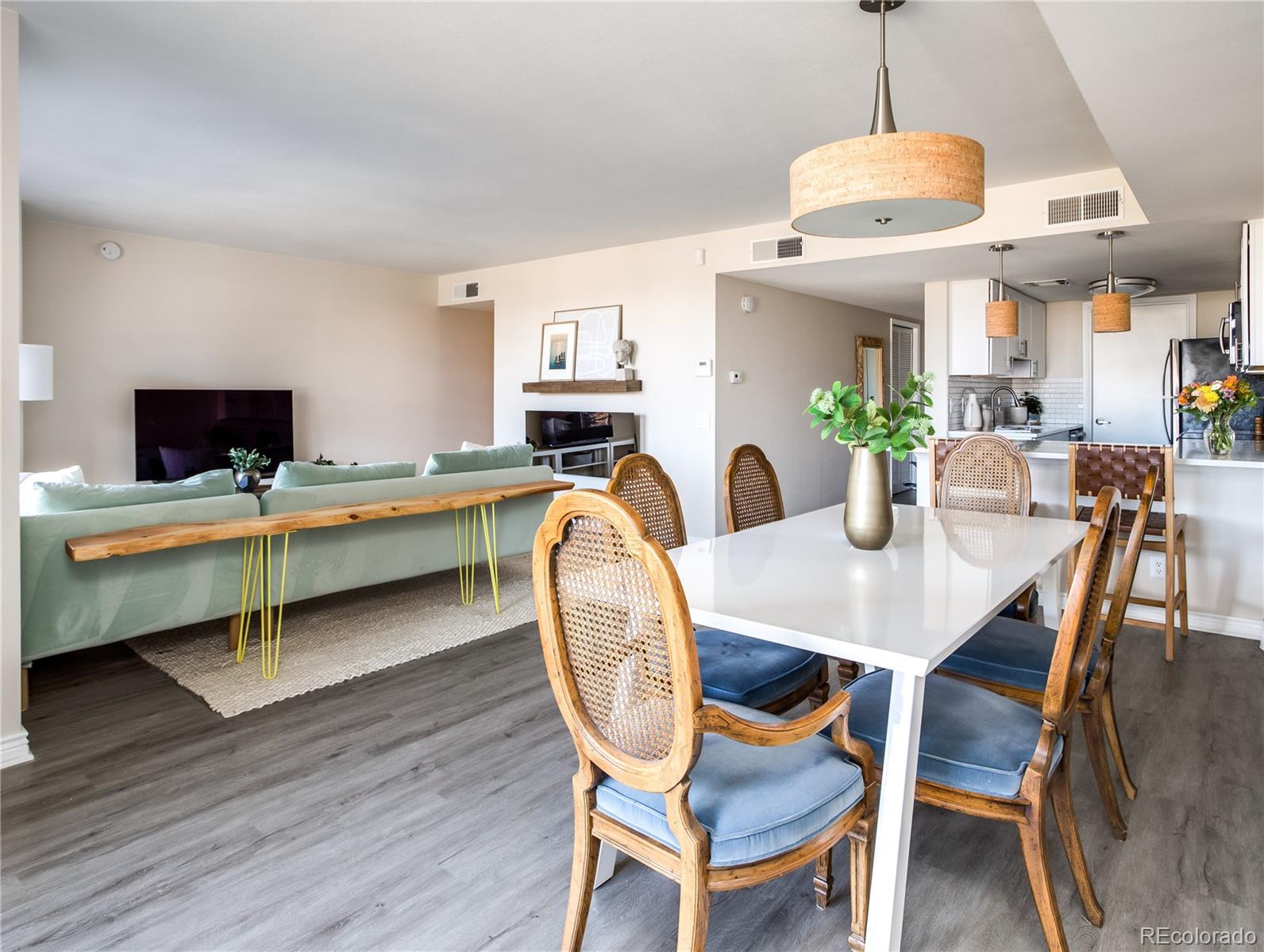 5955 E 10th Avenue Unit: 104