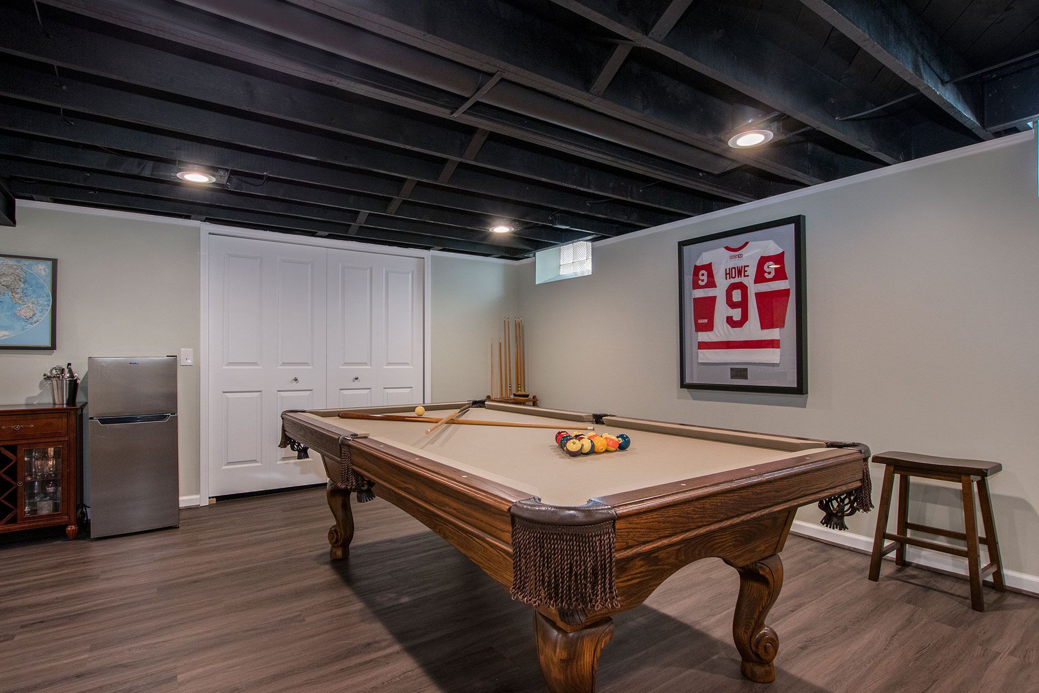 4709 ELMHURST Avenue