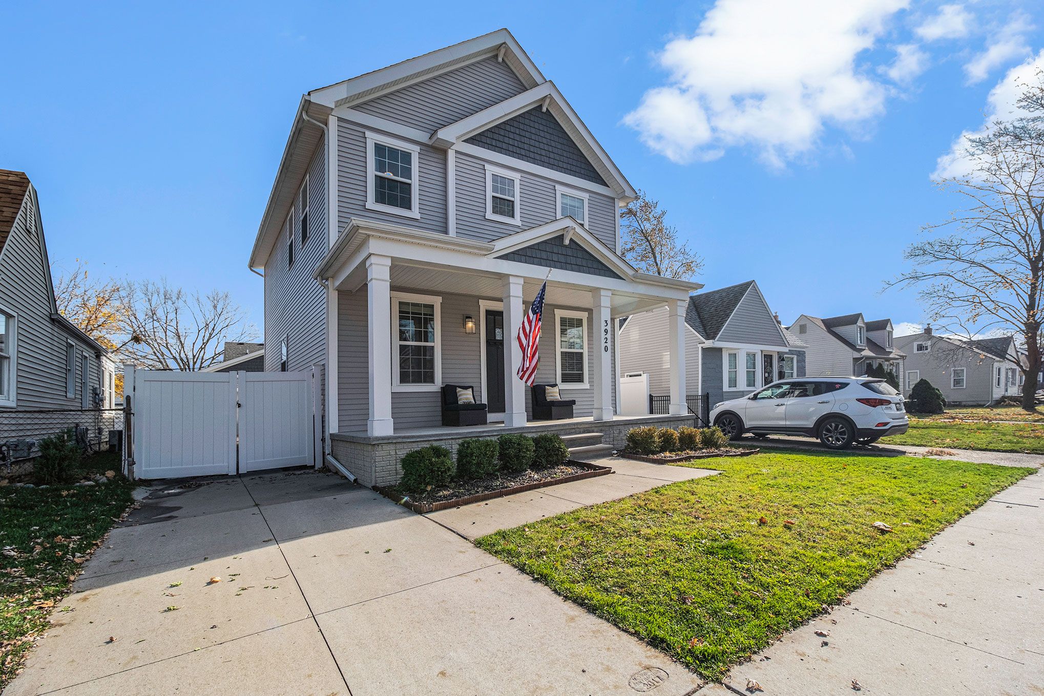 3920 OAKSHIRE Avenue