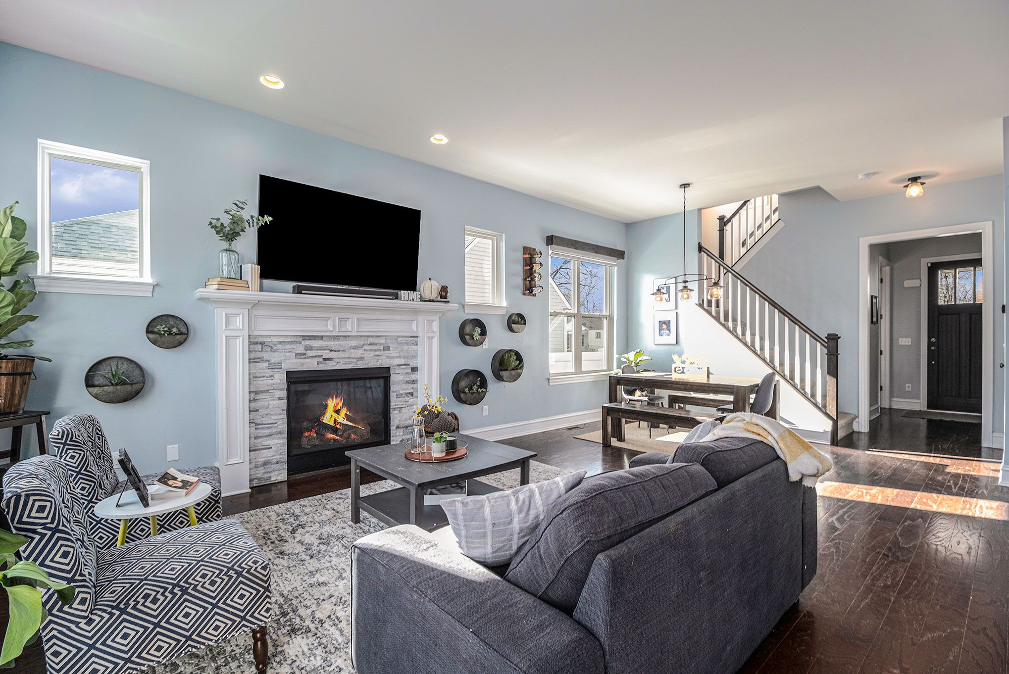 3920 OAKSHIRE Avenue