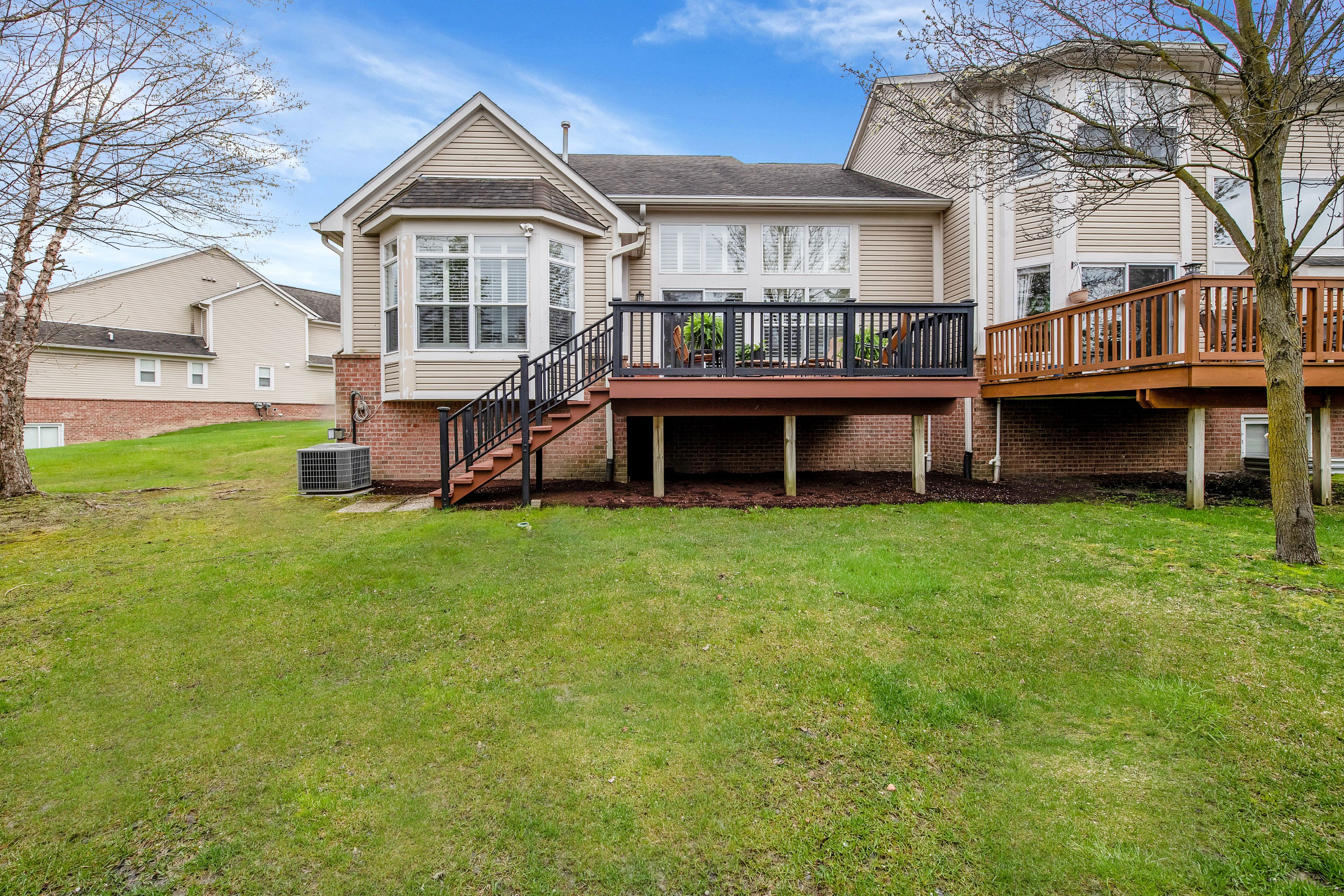 4404 NAVIN FIELD Lane