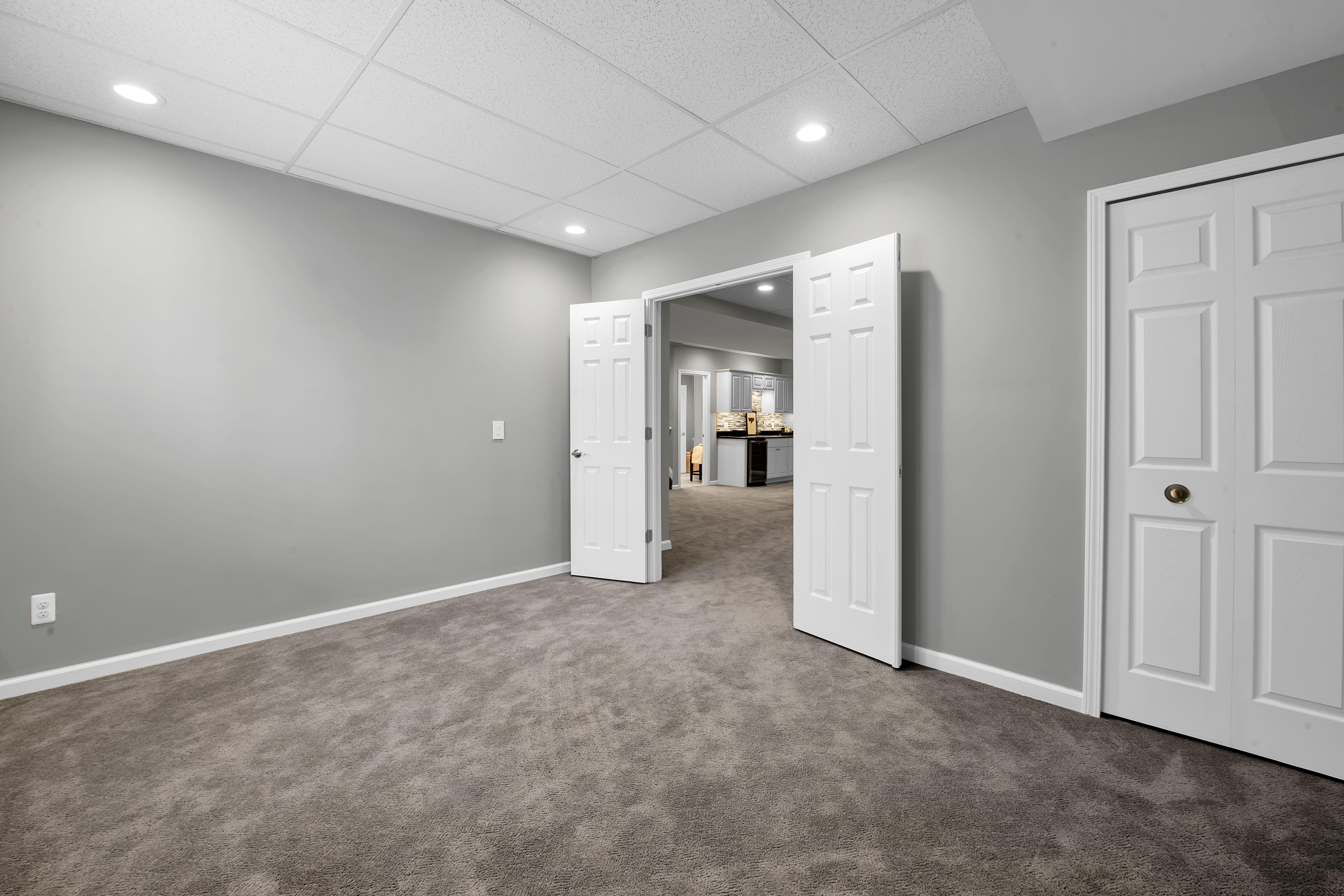 4404 NAVIN FIELD Lane