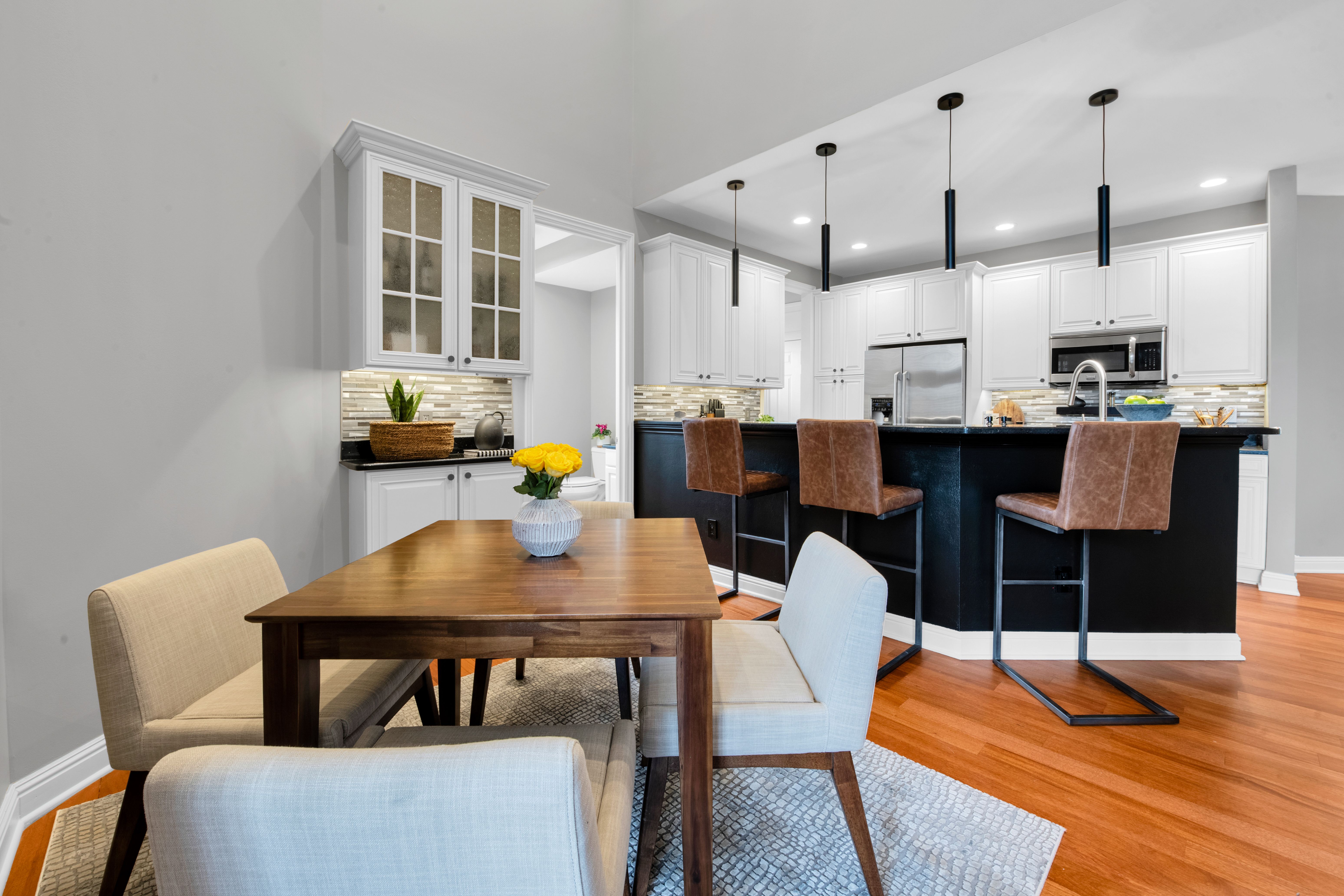 4404 NAVIN FIELD Lane