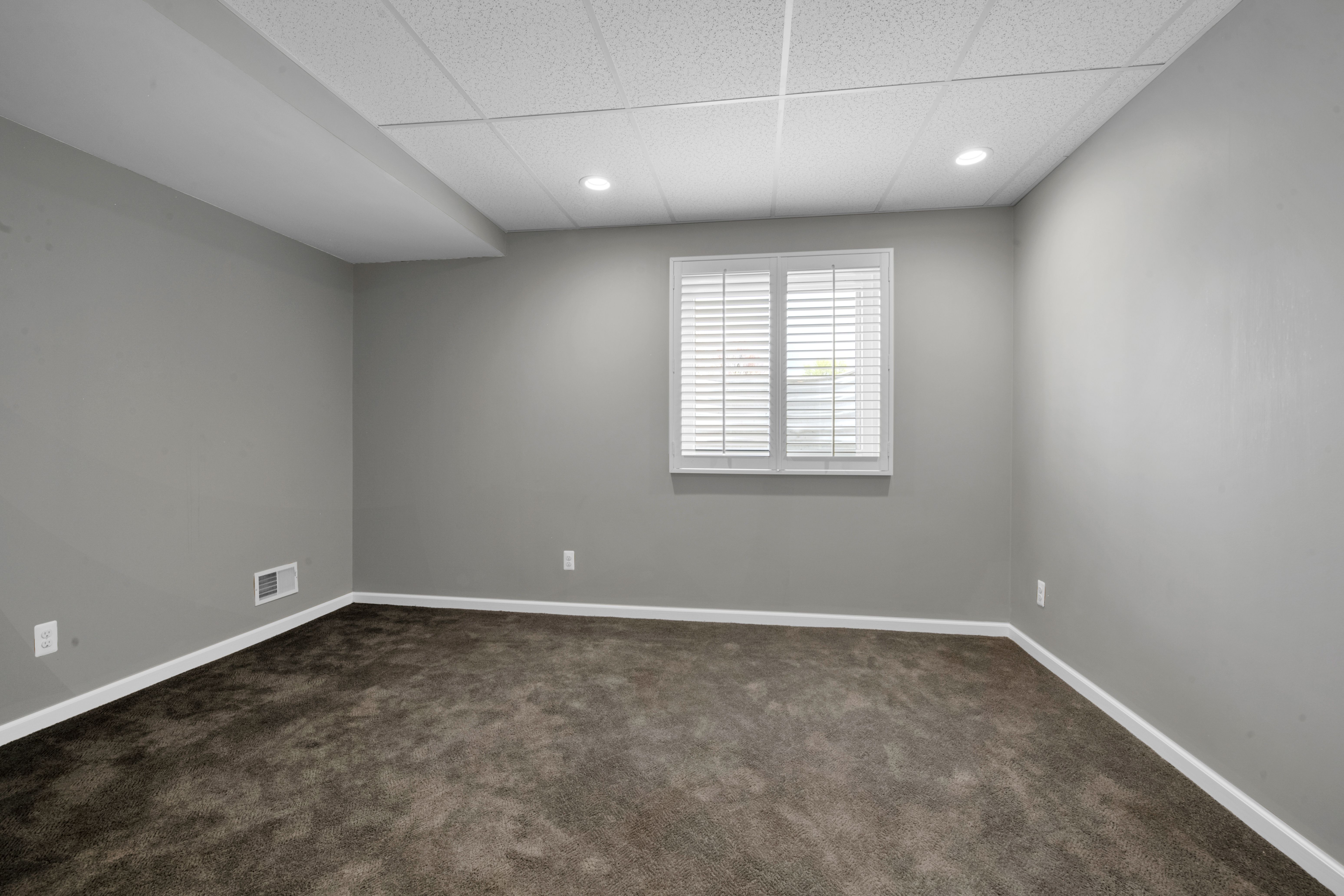 4404 NAVIN FIELD Lane