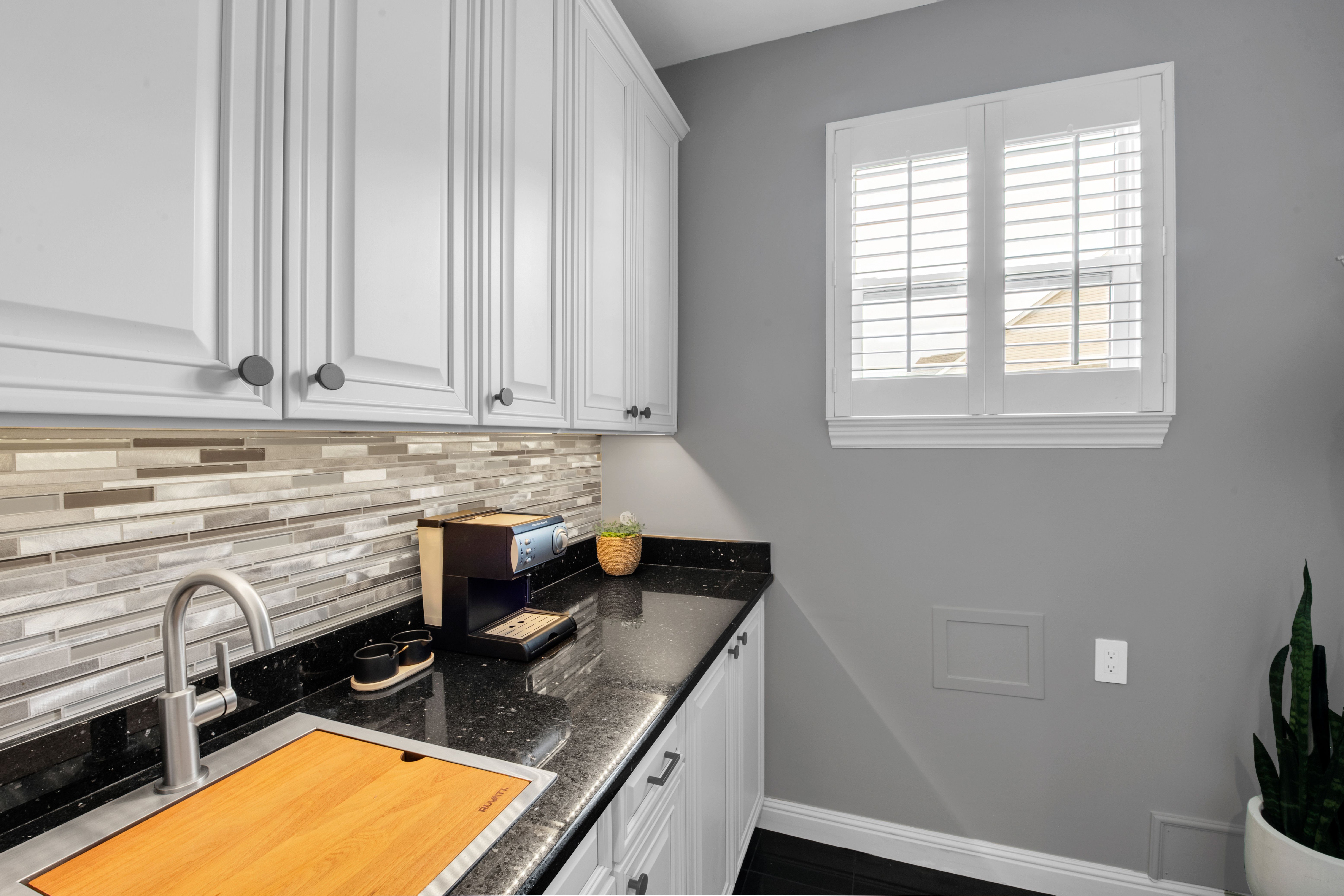 4404 NAVIN FIELD Lane