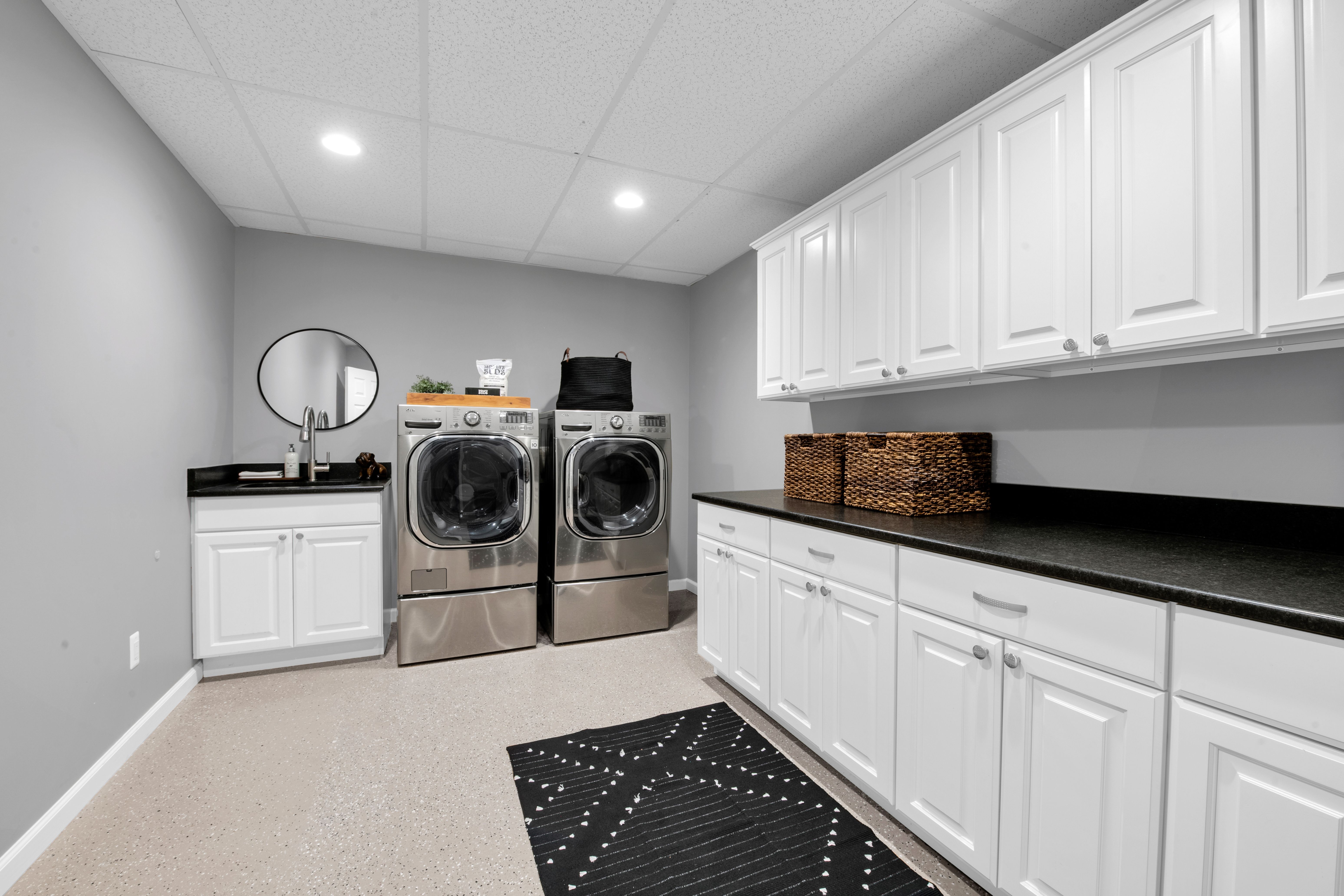 4404 NAVIN FIELD Lane