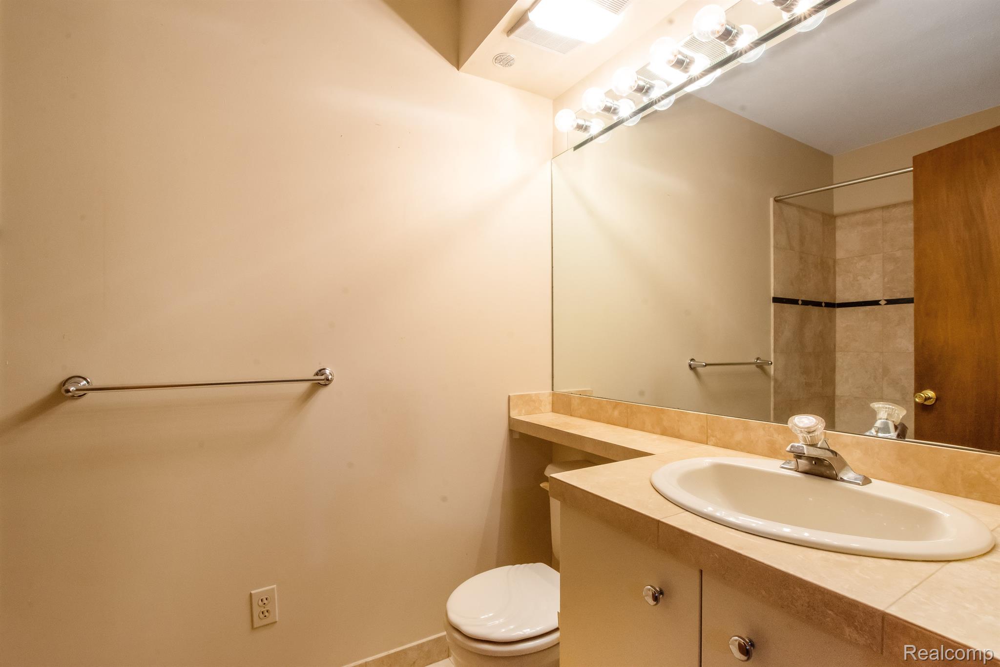 2982 LOON LAKE SHORES Road