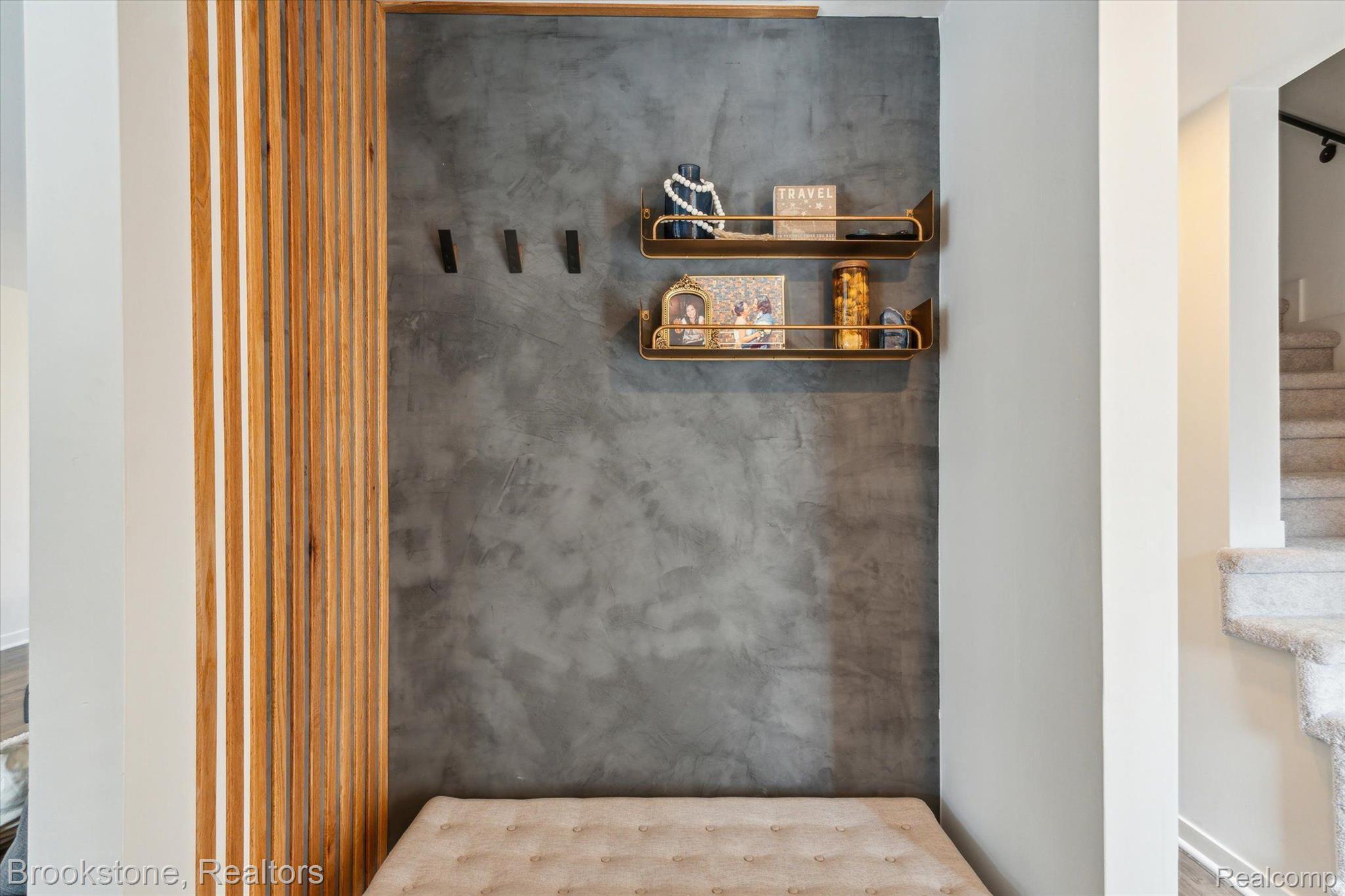 1451 COURTLAND Boulevard