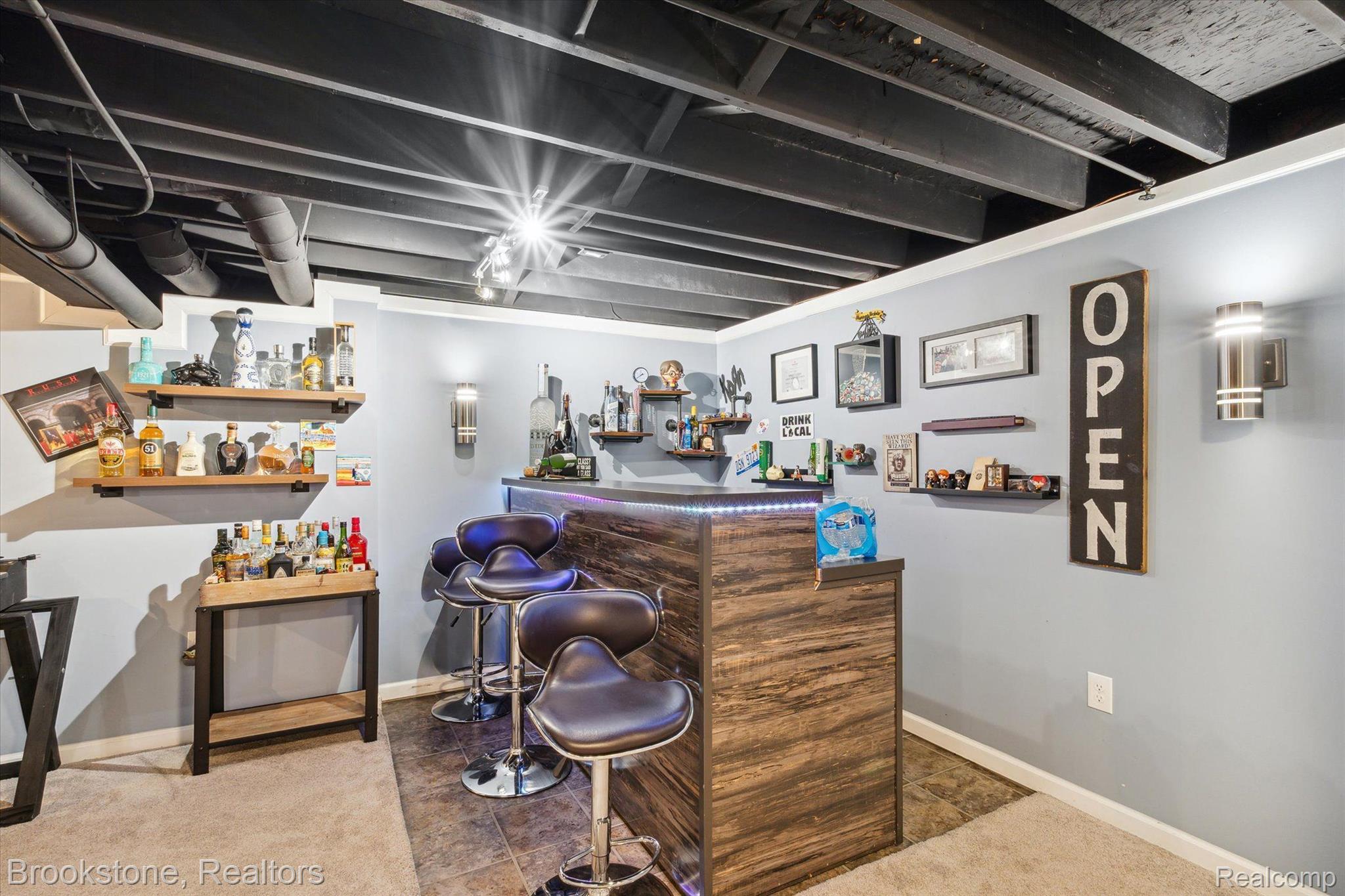 1451 COURTLAND Boulevard