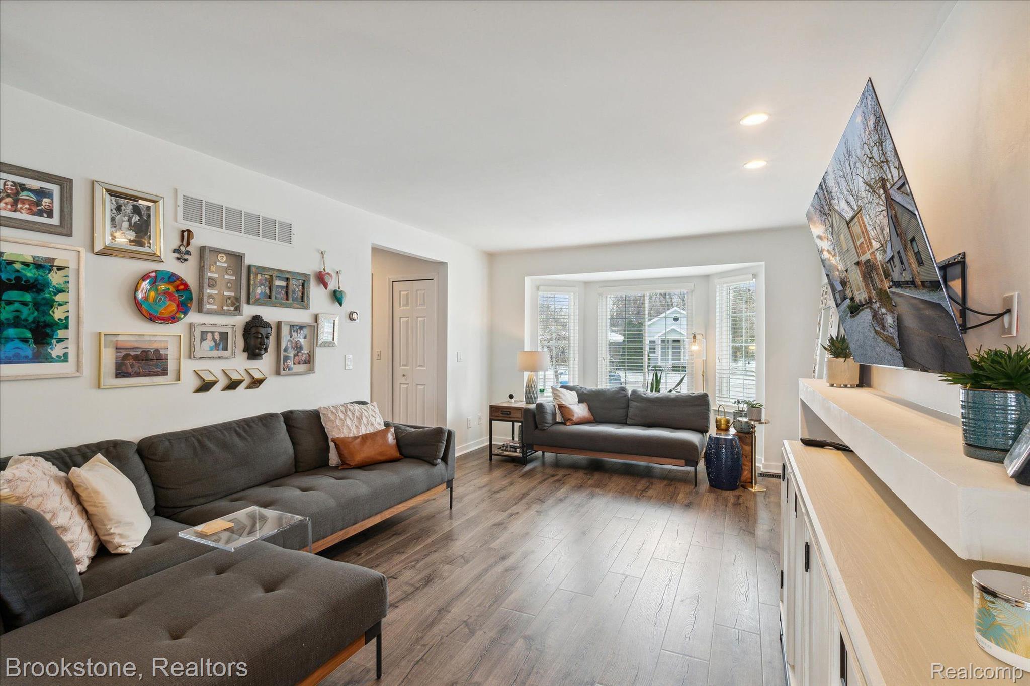 1451 COURTLAND Boulevard