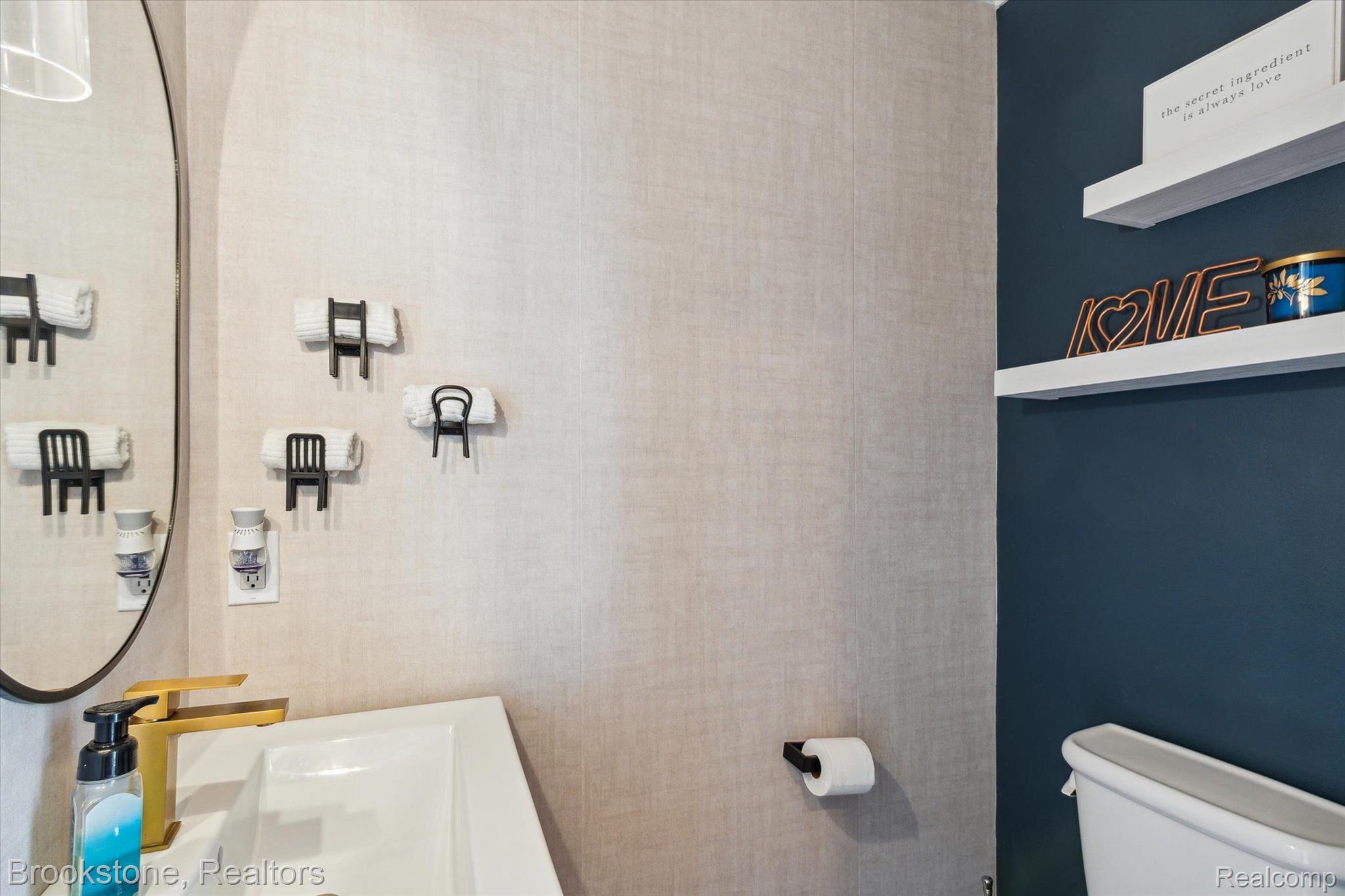 1451 COURTLAND Boulevard