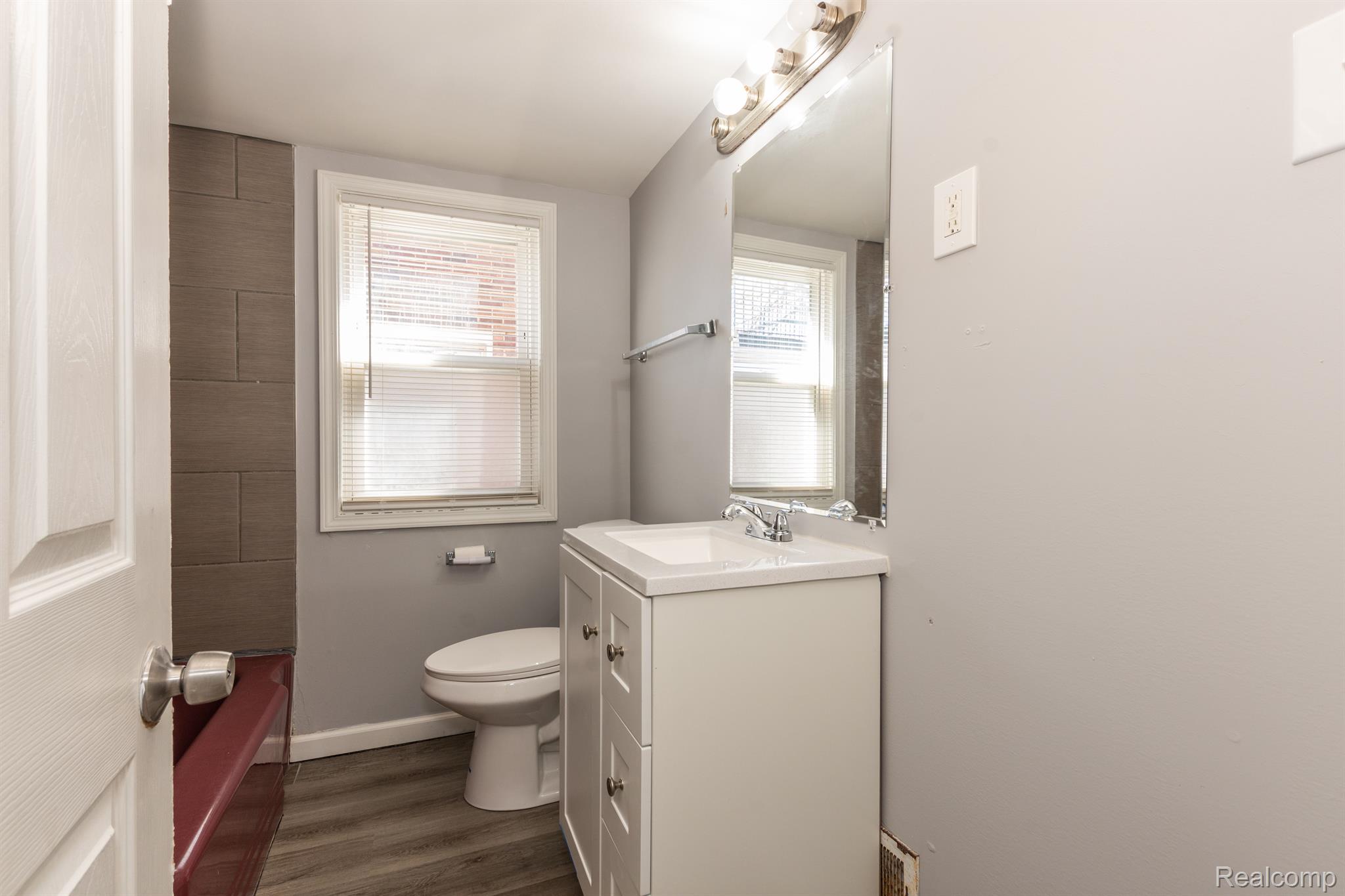 17572 SAN JUAN Drive