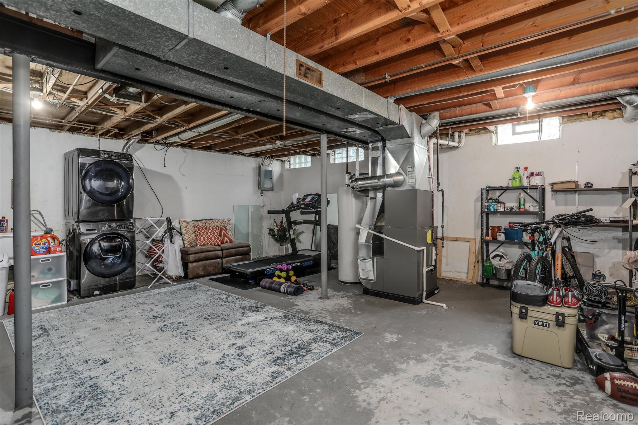 3264 PRAIRIE Avenue