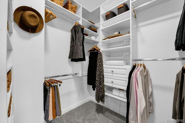 4404 NAVIN FIELD Lane