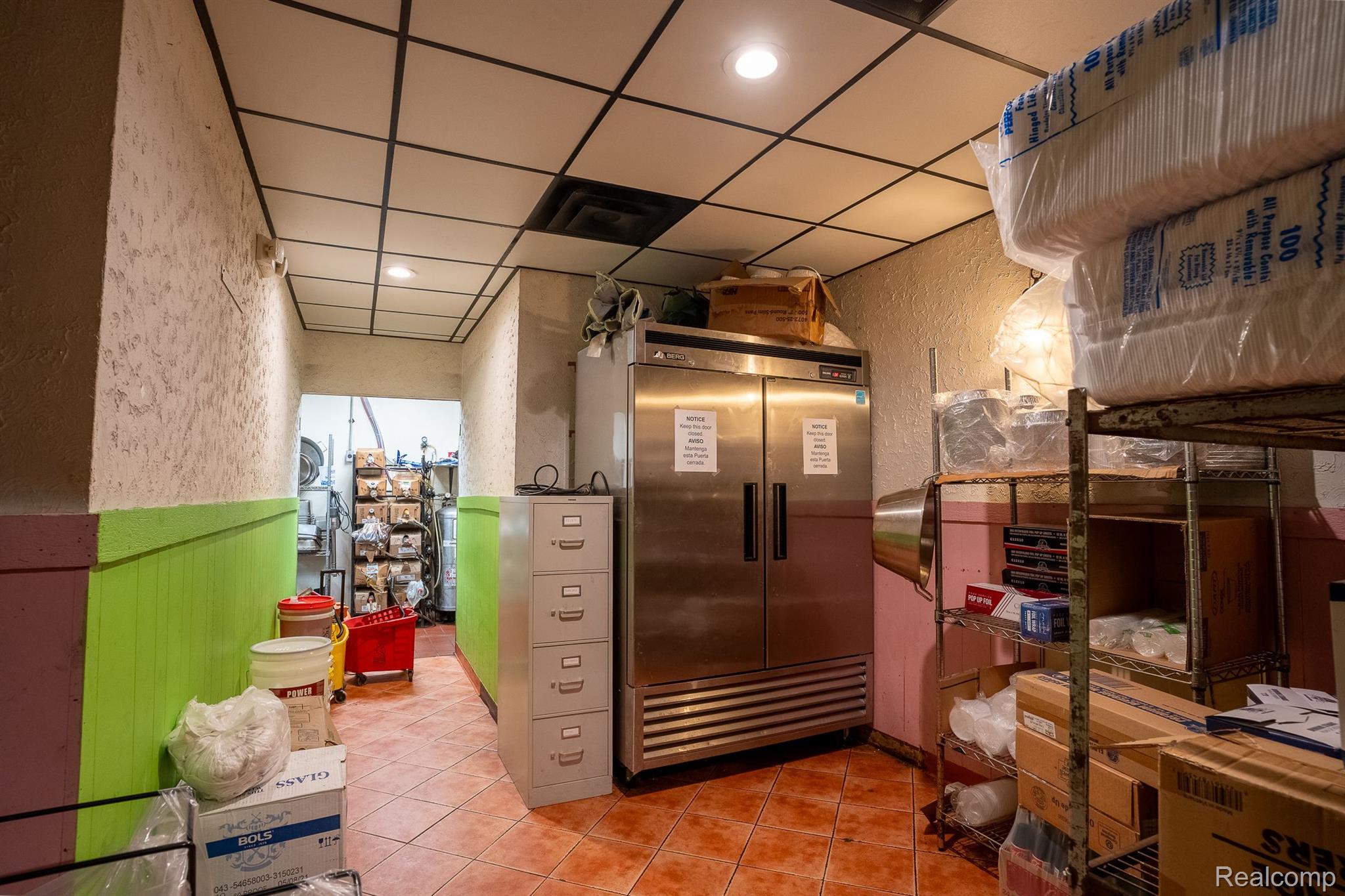 31313 DEQUINDRE Road