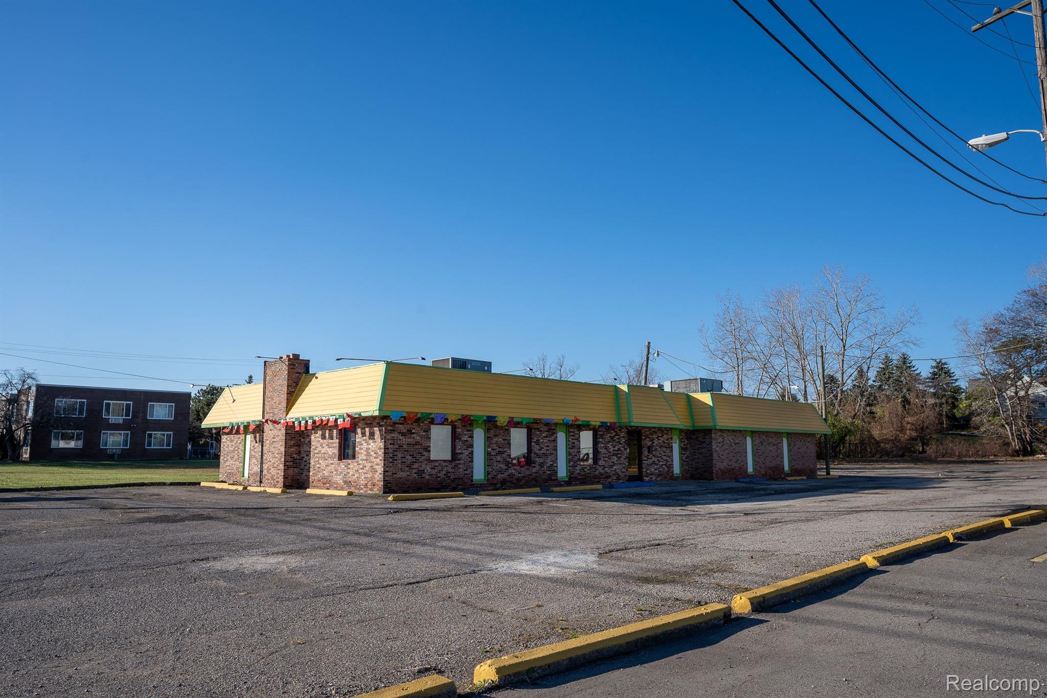 31313 DEQUINDRE Road